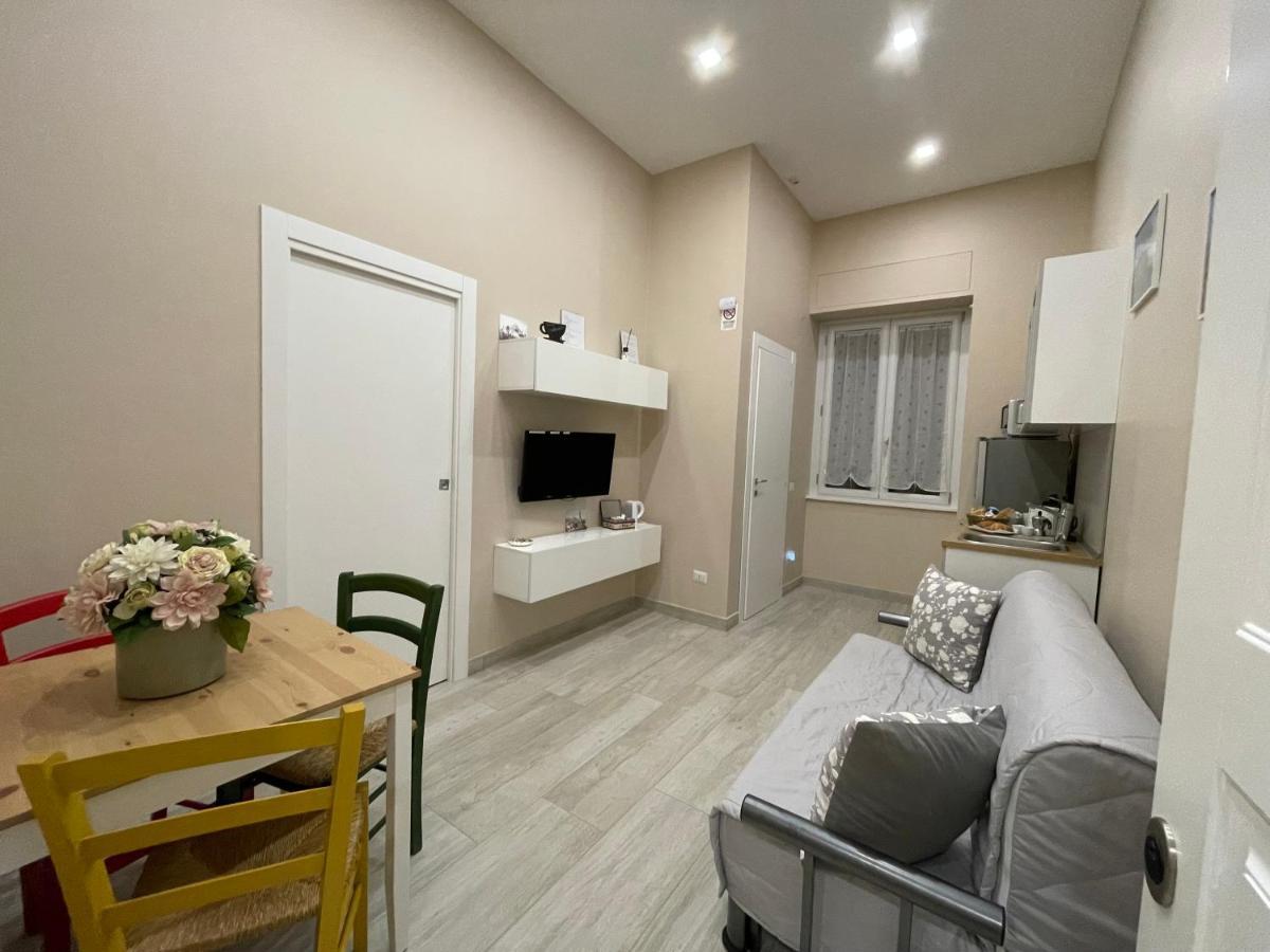 مبيت وإفطار نابولي Casa Cavaliere المظهر الخارجي الصورة
